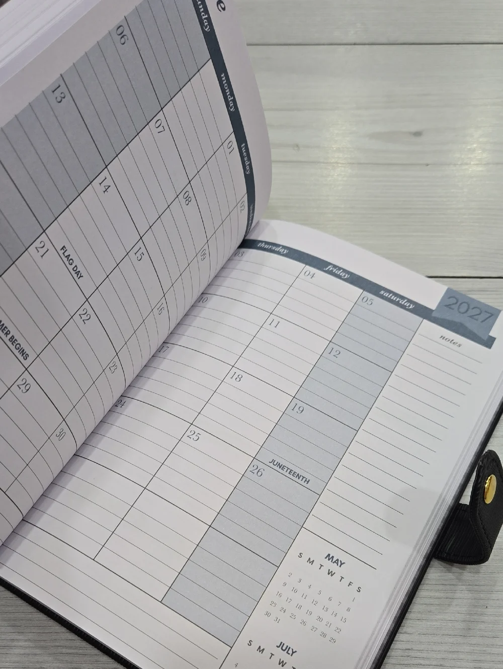 The Creative Expert 17-Month Black Planner with Gold Accent